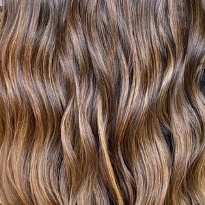 Meet your Posher, Valentina